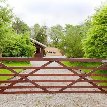 Gisburn Forest Lodge, Hot Tub